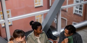 Navigating the 7 Biggest Federal Student Aid Changes in 2025 - Cover Image