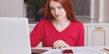 Understanding Expected Family Contribution (EFC) & 2025 College Aid - Cover Image