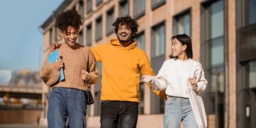 Choosing the Right College: A Data-Driven Guide - Cover Image