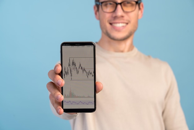 How to Open a Brokerage Account: Beginner’s Guide 2025