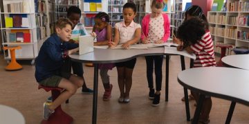 New Federal Education Standards Rollout: A Parent's Guide for 2025 - Cover Image