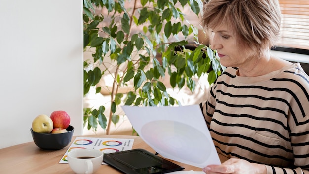 Cut Expenses: Simple Strategies to Reduce Monthly Bills by 15%